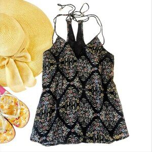 Women’s Medium Black Floral Print Strappy Tank Top Boho Floral Cami Blouse Flowy